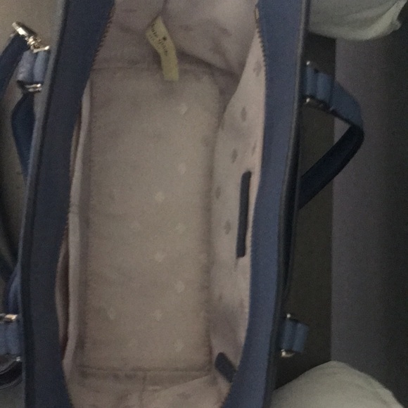 Kate spade cross body with outside phone pocket - Picture 2 of 5